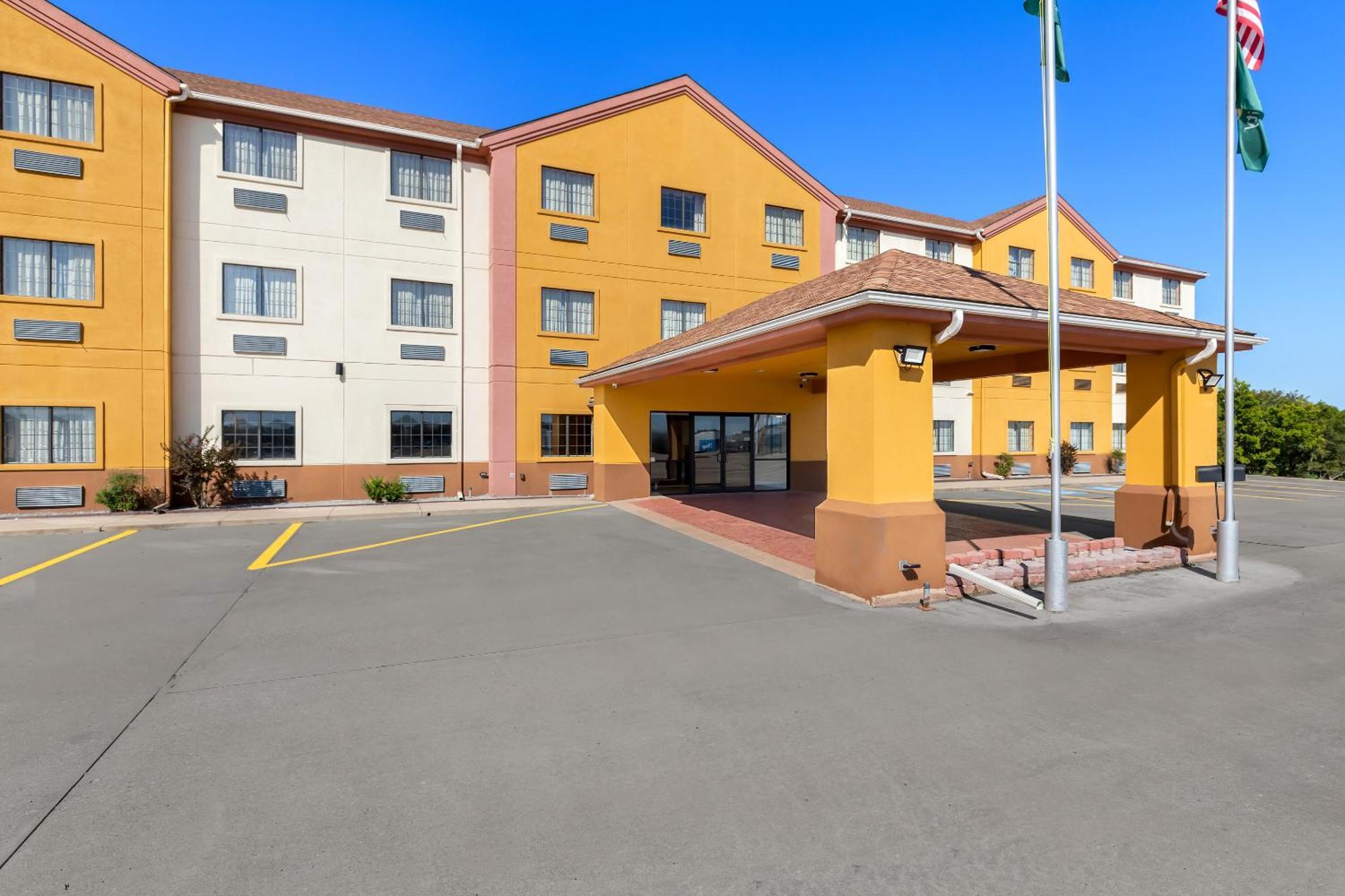 Quality Inn & Suites Mcalester Dış mekan fotoğraf