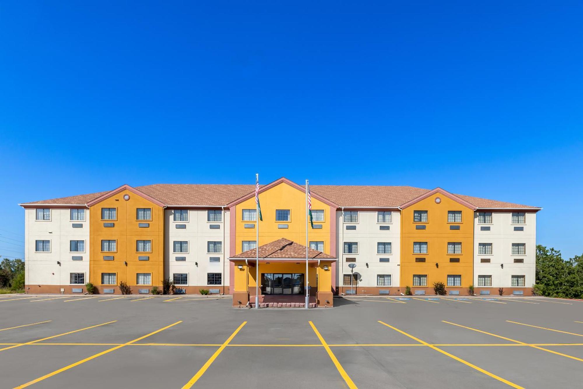 Quality Inn & Suites Mcalester Dış mekan fotoğraf